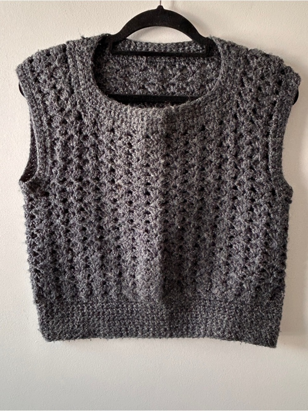 Handmade Small knitted Sleeveless Sweater Vest Cropped Gray Wool Layering